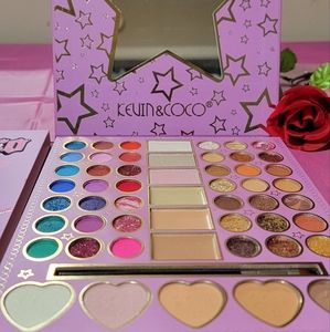 New Make up pallet